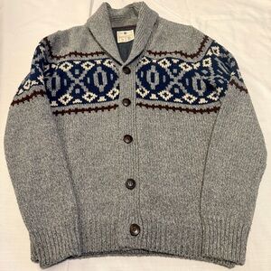 Stylish Gray and Blue Patterned Men's Cozy Cardigan